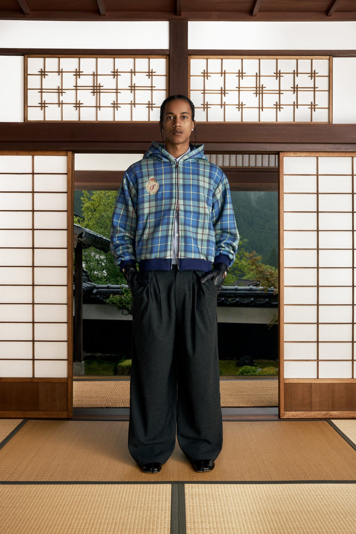 Gyokudō Aged Black Pleated Wool Trousers