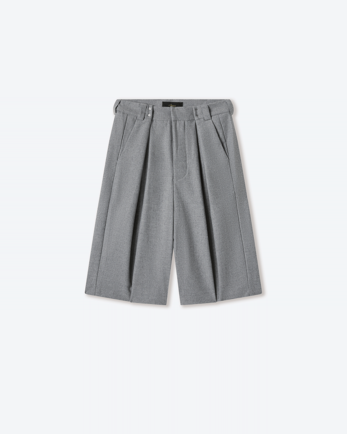 Gyokudō Ash Grey Bermuda Pleated Shorts